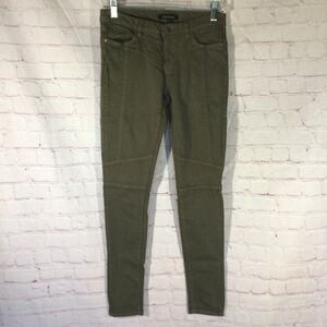 Trendsetter Green Skinny Pants - Size 4